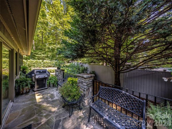 64 Toxaway Shores Drive , Unit 2, Lake Toxaway, NC 28747