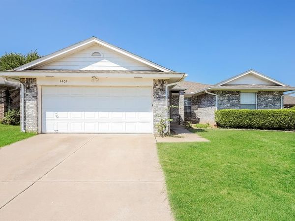 1401 Nottoway Drive, Midwest City, OK 73130