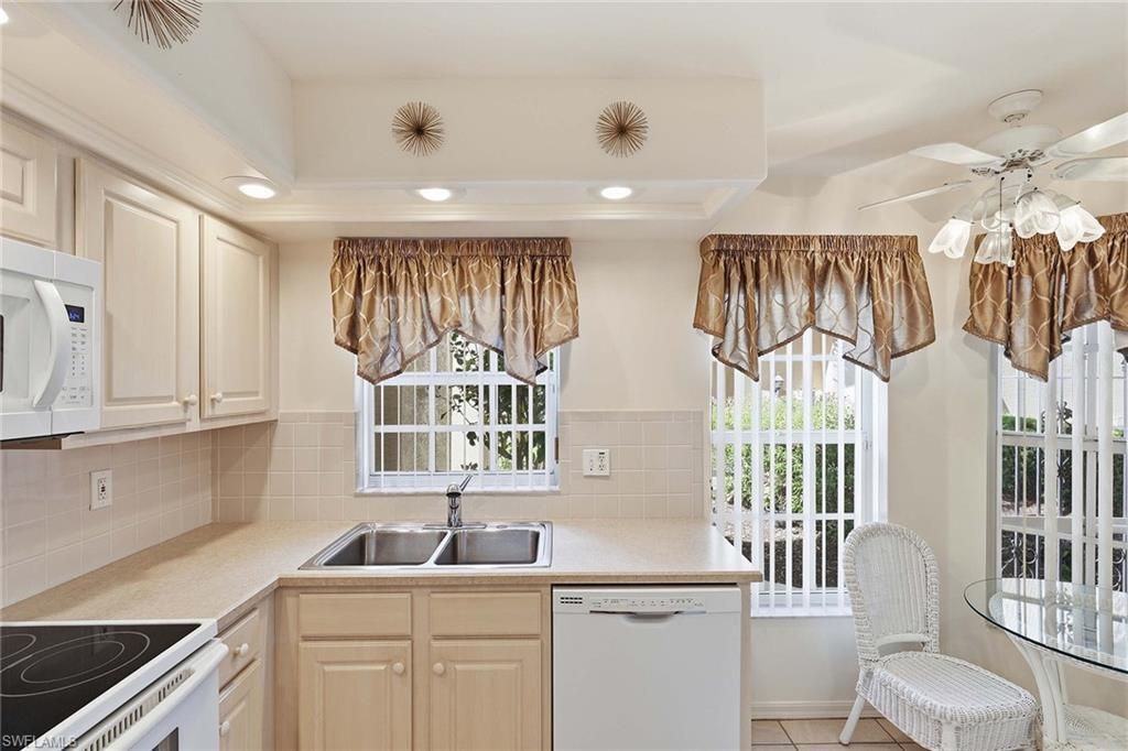 13040 Amberley Ct, Unit 501, Bonita Springs, FL 34135 Photo