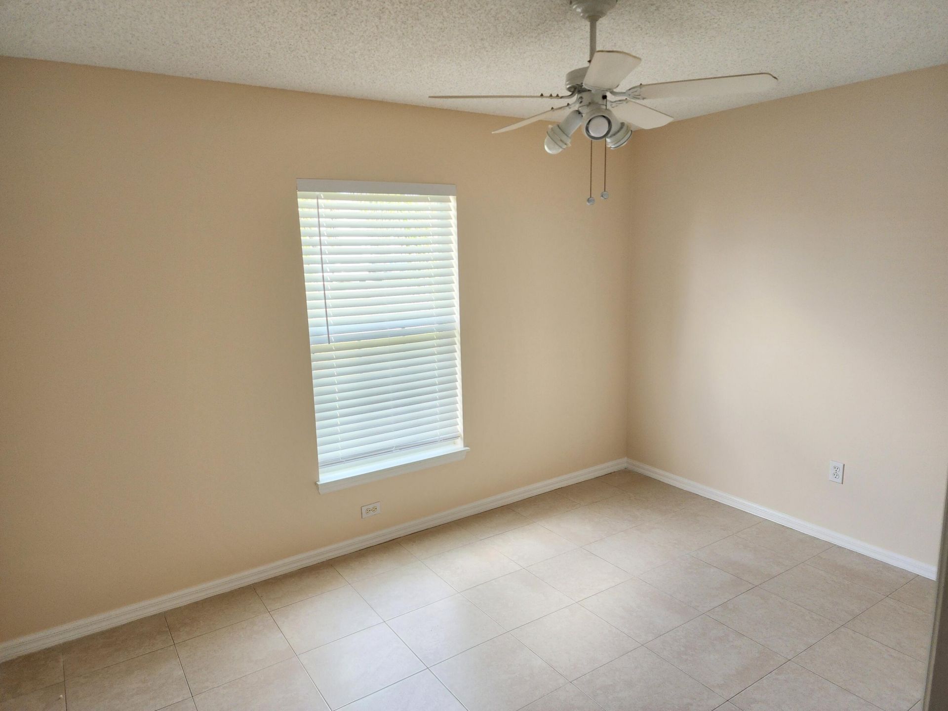326 SW Ray Avenue, Port Saint Lucie, FL 34983 Photo