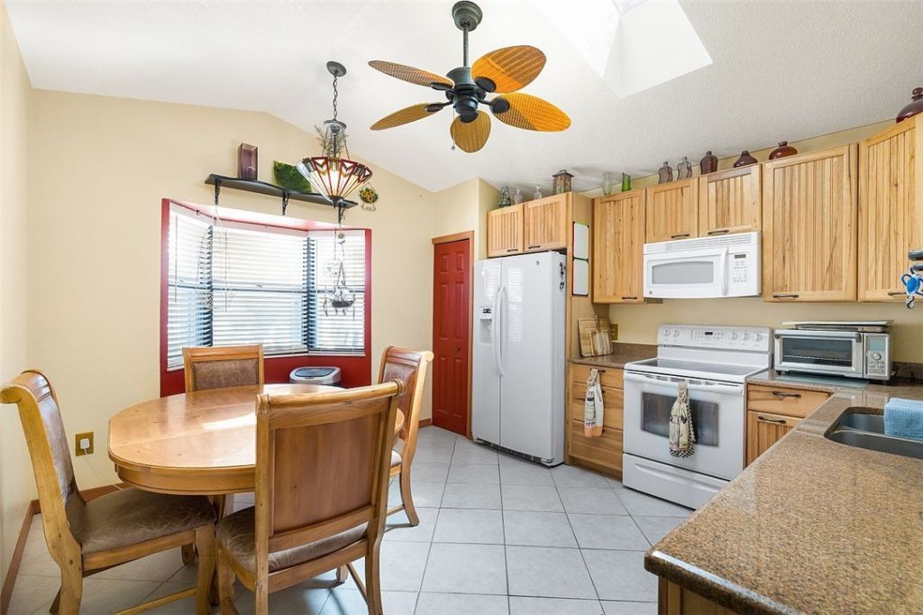 121 Hinchman Avenue, Sebastian, FL 32958 Photo