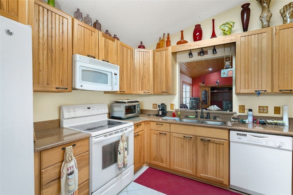 121 Hinchman Avenue, Sebastian, FL 32958 Photo