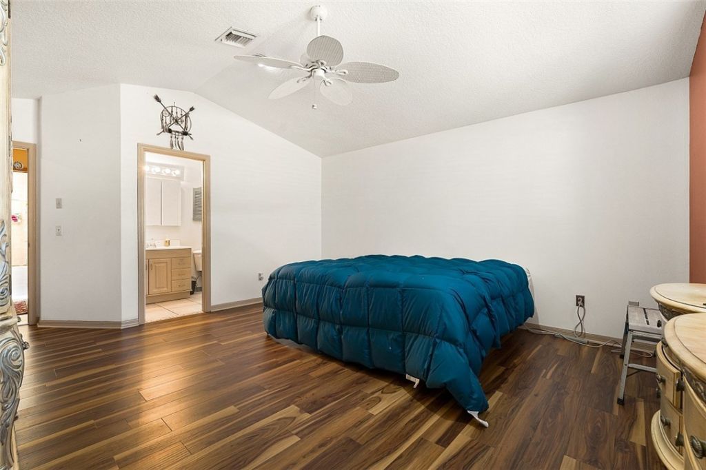 121 Hinchman Avenue, Sebastian, FL 32958 Photo