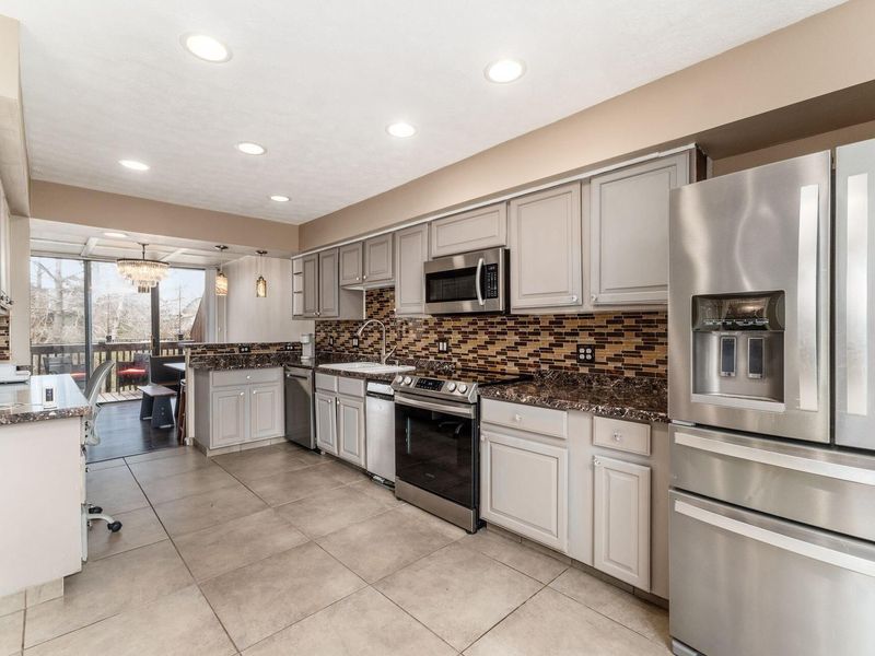 4828 Crazy Horse Lane, Unit 2, Westerville, OH 43081 Photo 12