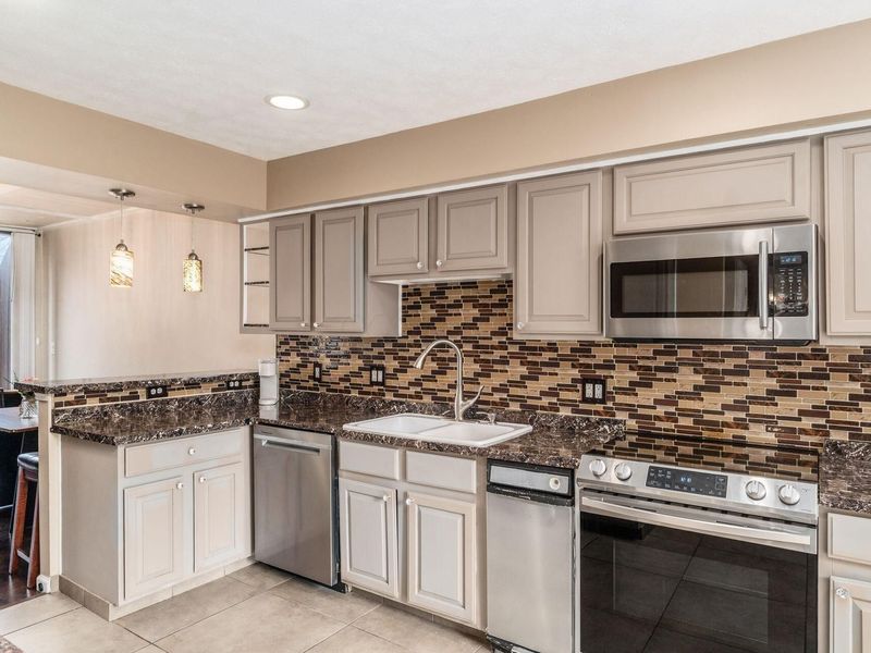 4828 Crazy Horse Lane, Unit 2, Westerville, OH 43081 Photo 14