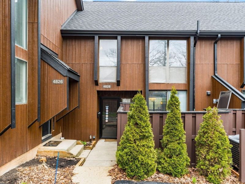 4828 Crazy Horse Lane, Unit 2, Westerville, OH 43081 Photo 2