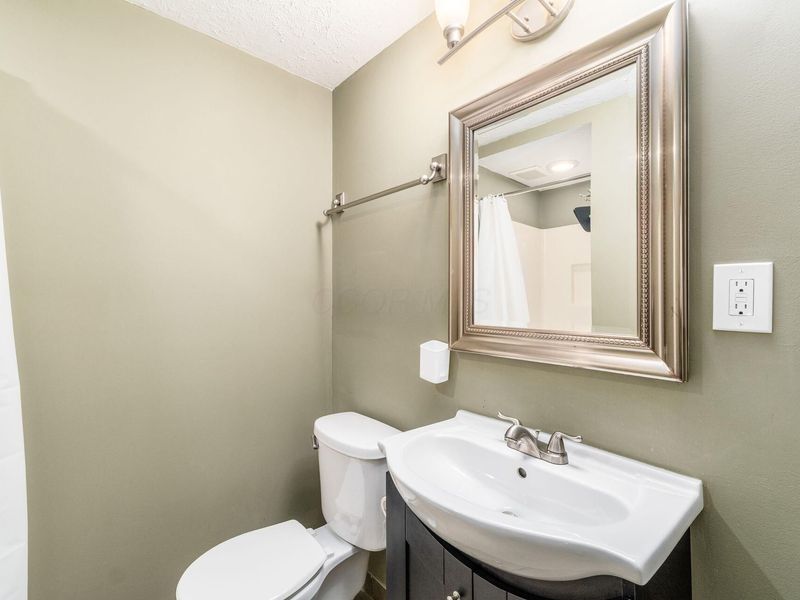 4828 Crazy Horse Lane, Unit 2, Westerville, OH 43081 Photo 45