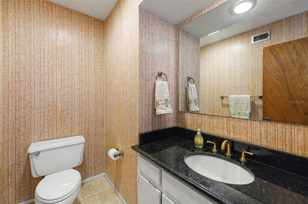 1029 43rd Avenue N, Unit 1, Saint Petersburg, FL 33703 Photo