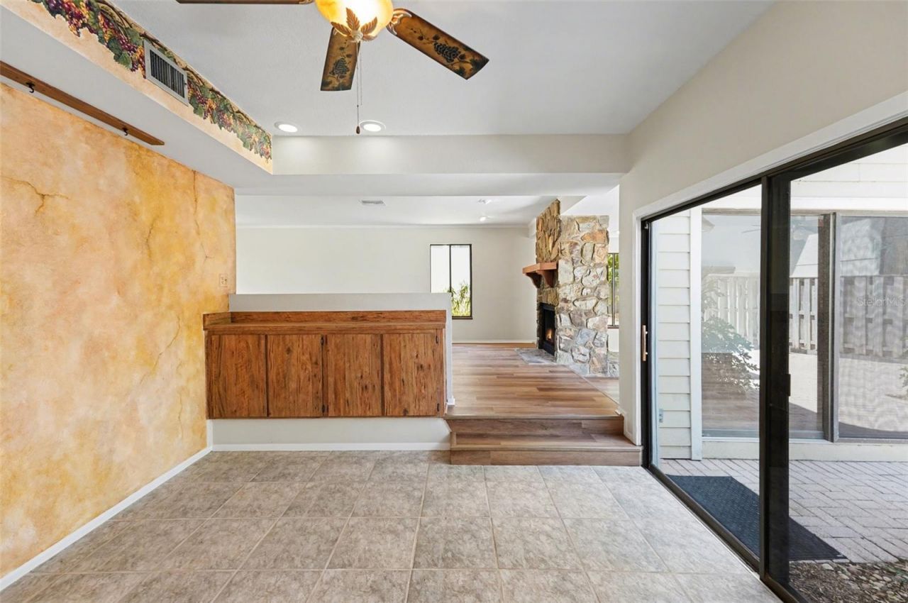 1029 43rd Avenue N, Unit 1, Saint Petersburg, FL 33703 Photo