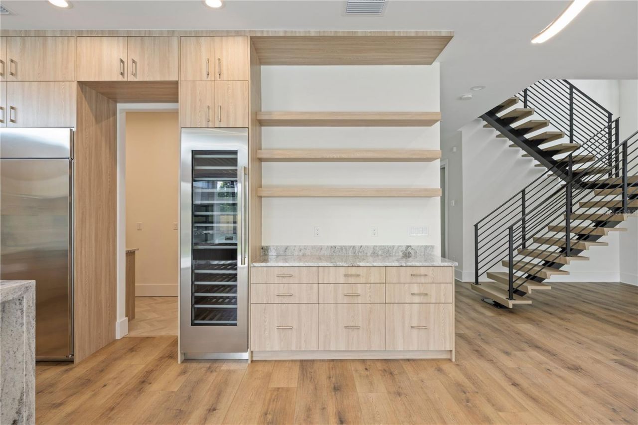 7821 3rd Avenue S, Saint Petersburg, FL 33707 Photo