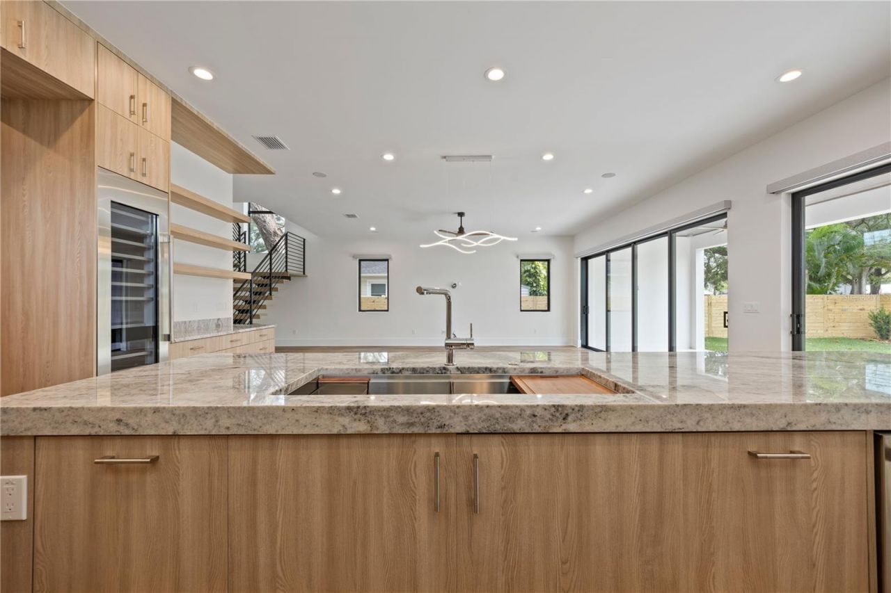 7821 3rd Avenue S, Saint Petersburg, FL 33707 Photo