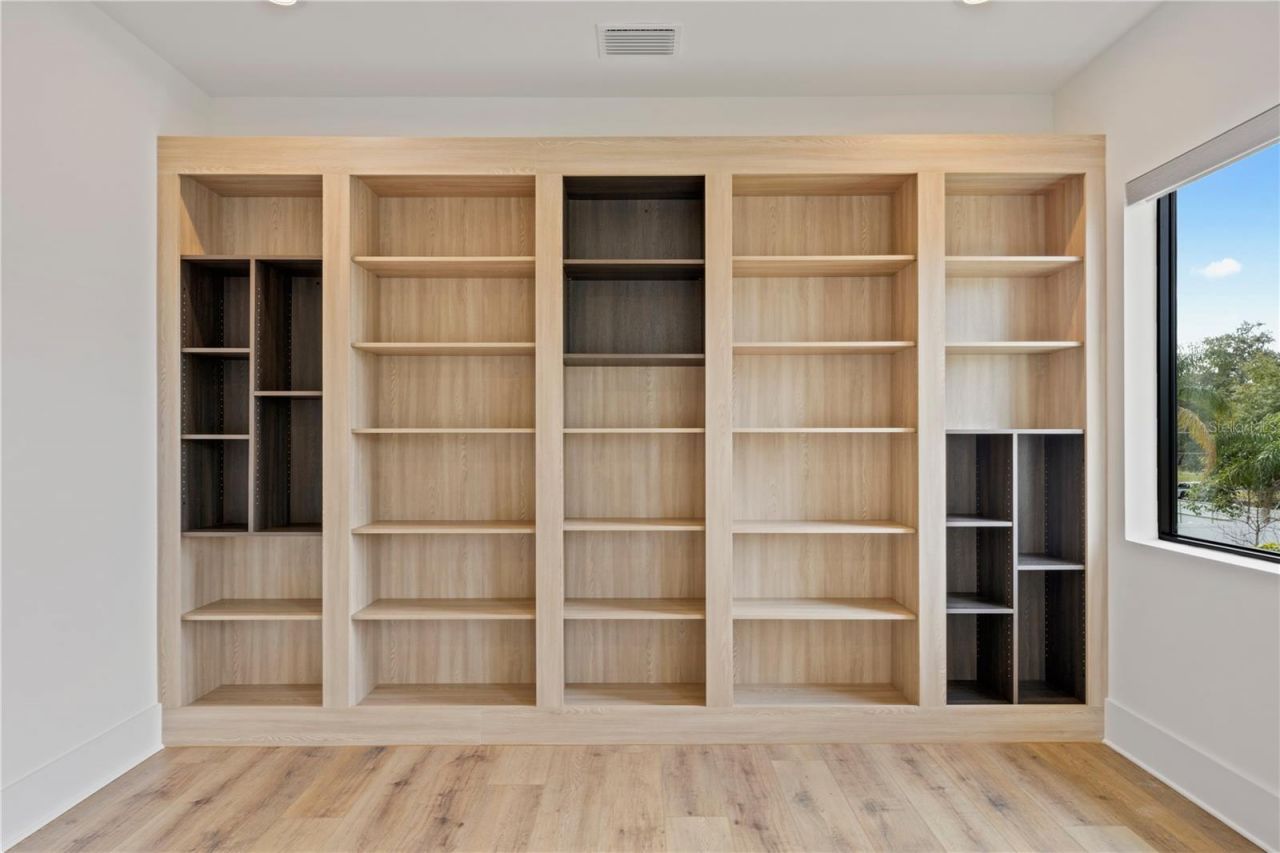 7821 3rd Avenue S, Saint Petersburg, FL 33707 Photo