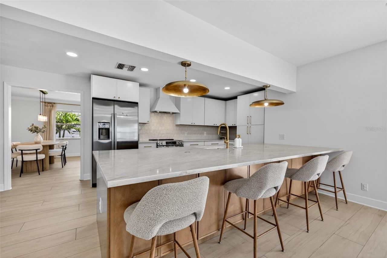 4100 13th Lane Ne, Saint Petersburg, FL 33703 Photo