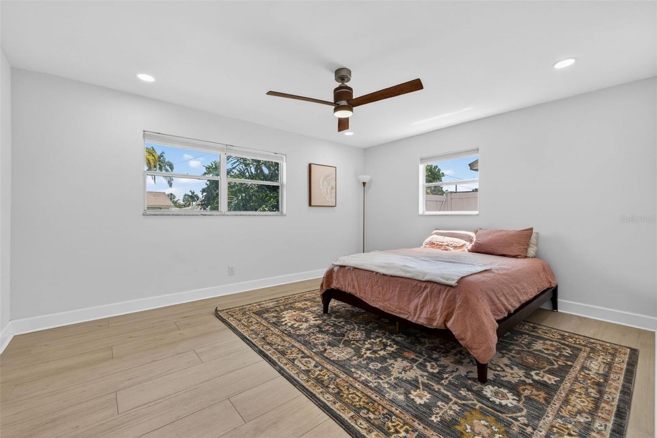 4100 13th Lane Ne, Saint Petersburg, FL 33703 Photo