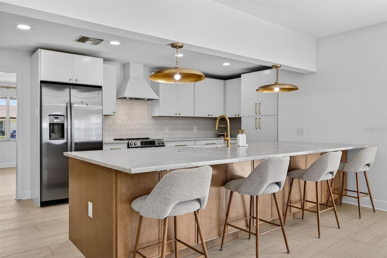 4100 13th Lane Ne, Saint Petersburg, FL 33703 Photo