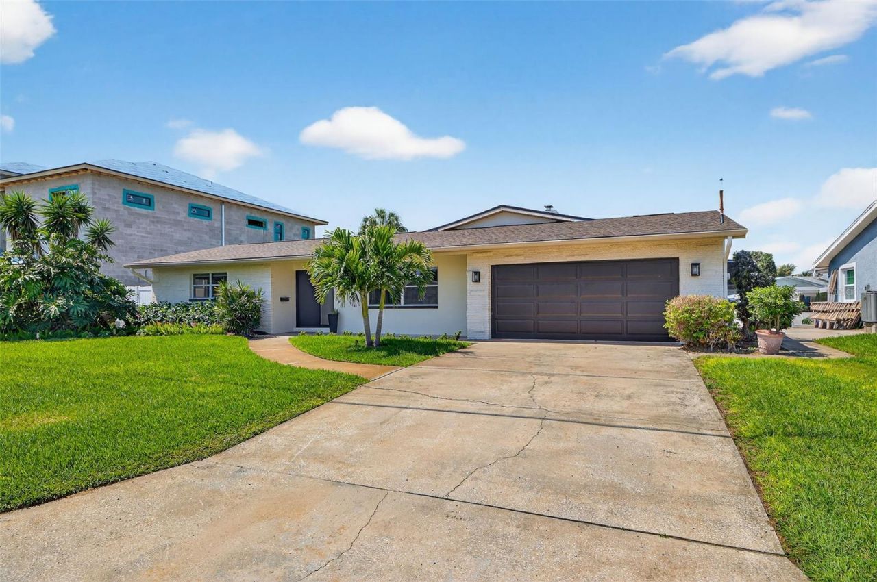 4100 13th Lane Ne, Saint Petersburg, FL 33703 Photo