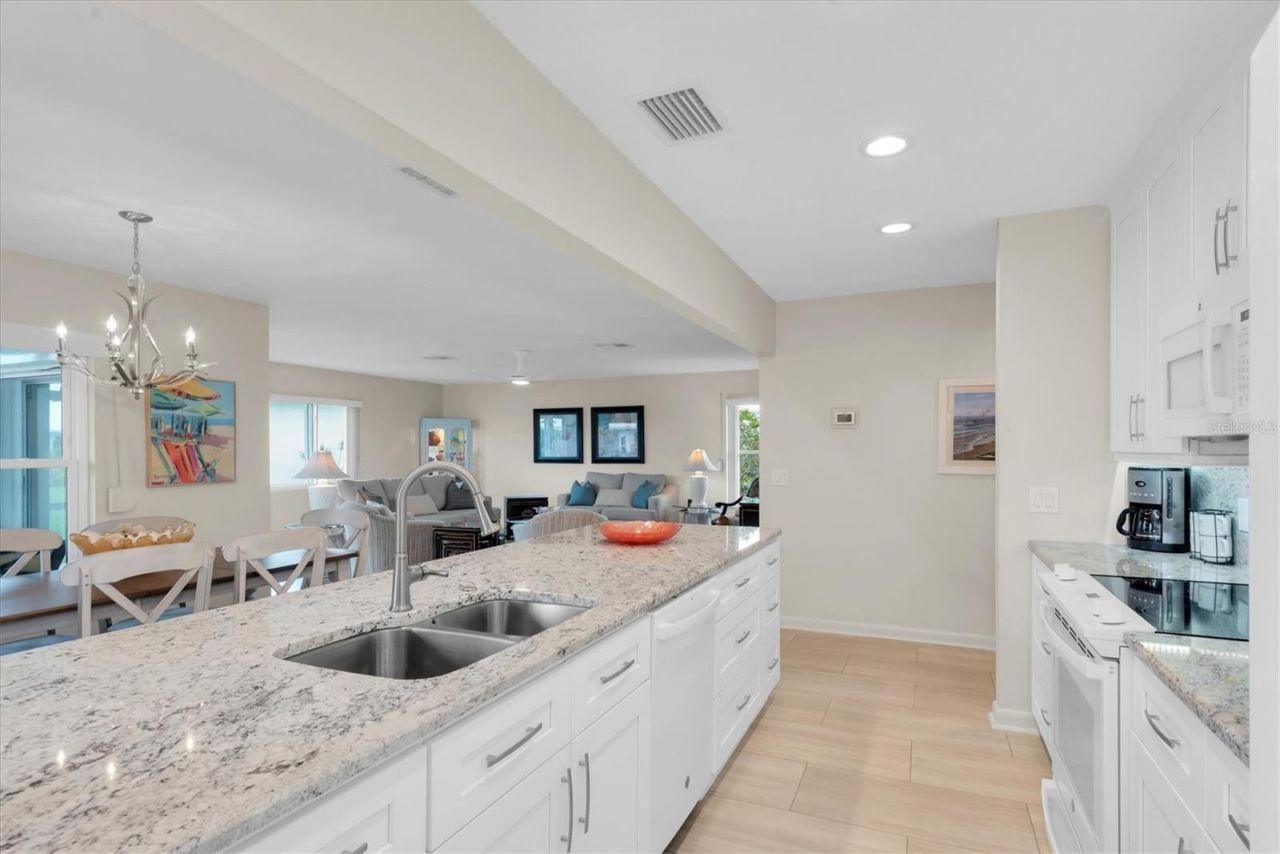 7410 9th Avenue W, Unit 7410, Bradenton, FL 34209 Photo