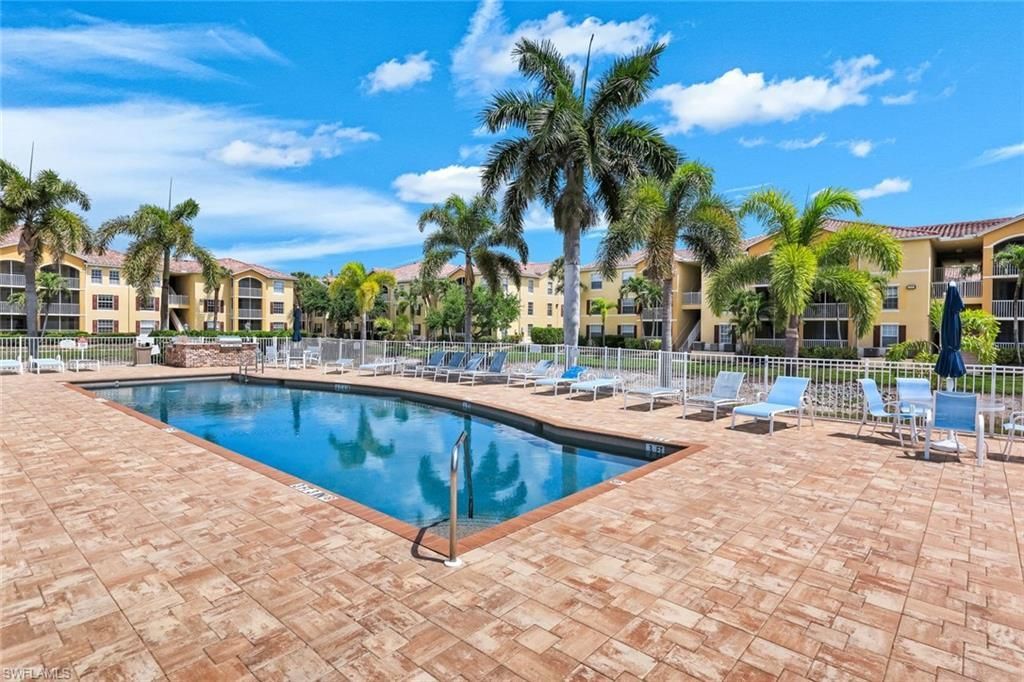 4105 Residence Dr , Unit 703, Fort Myers, FL 33901 Photo