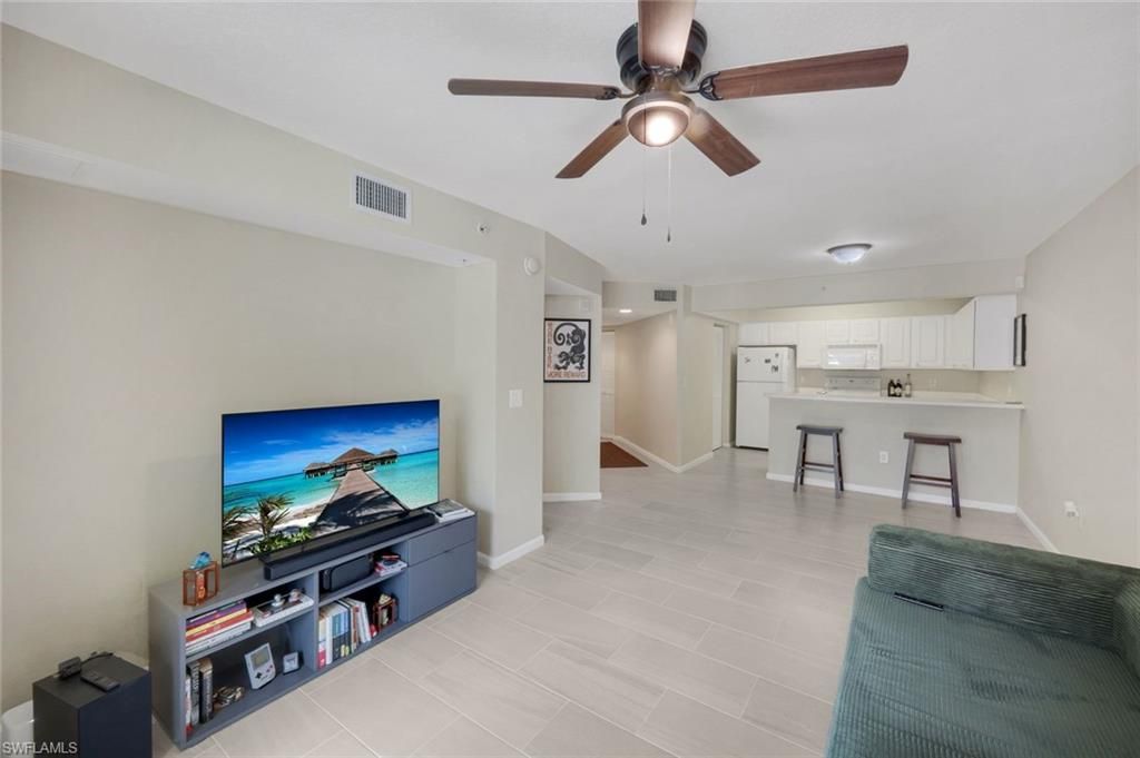 4105 Residence Dr , Unit 703, Fort Myers, FL 33901 Photo