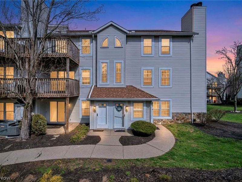 28300 Detroit Road , Unit D1, Westlake, OH 44145 Photo 1