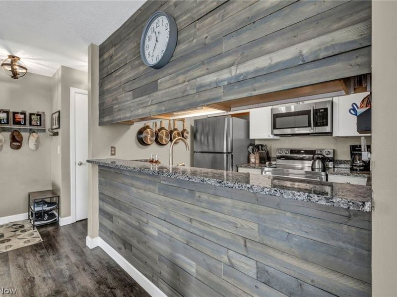 28300 Detroit Road , Unit D1, Westlake, OH 44145 Photo 10