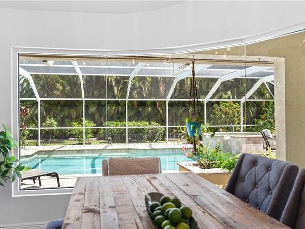 6778 Buckingham CT, NAPLES, FL 34104