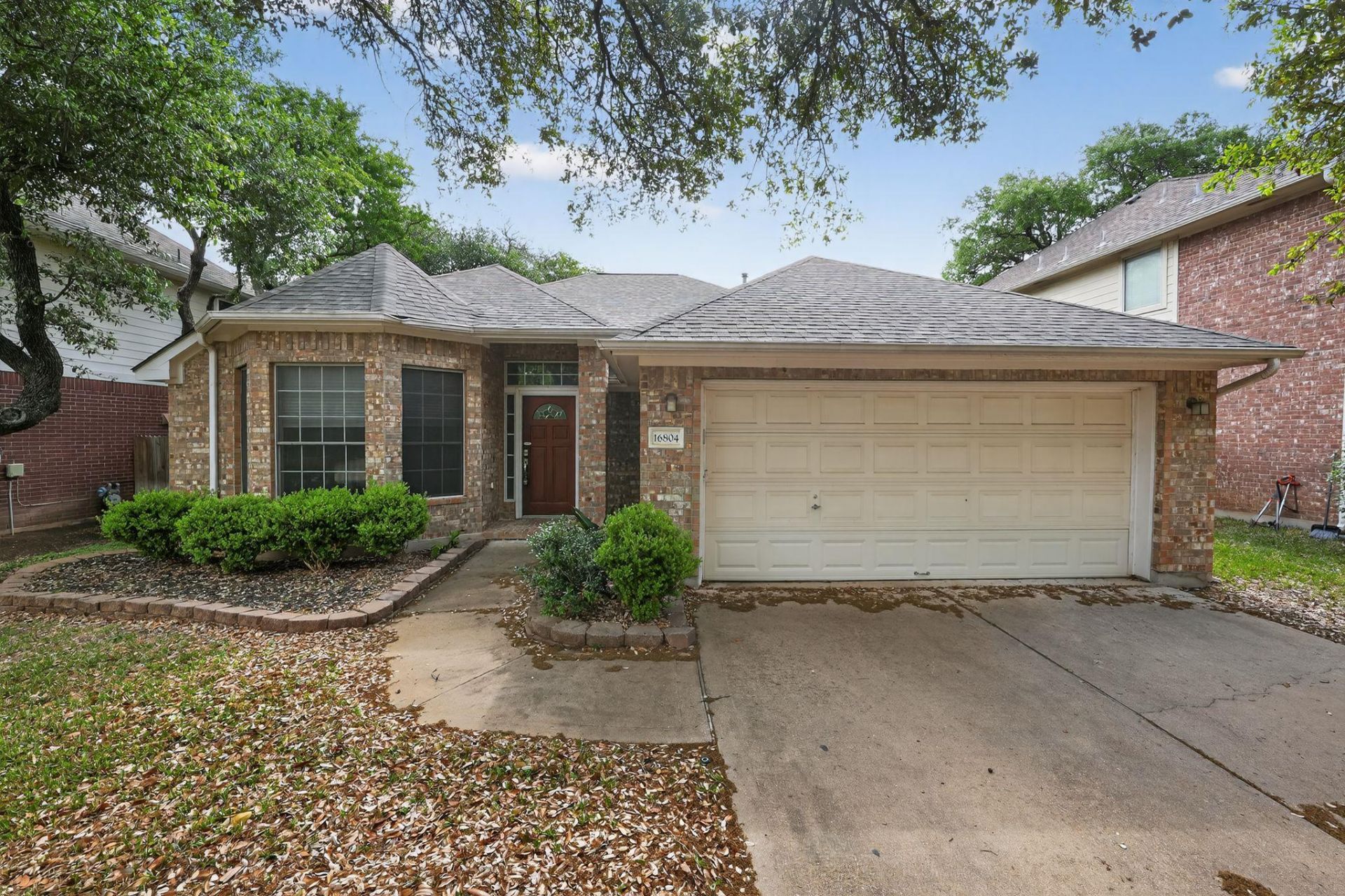 16804 Willow Oak Ln, Round Rock, TX 78681 Main Photo