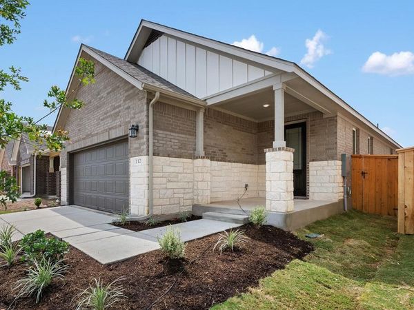 112 Lions Tail CV, San Marcos, TX 78666