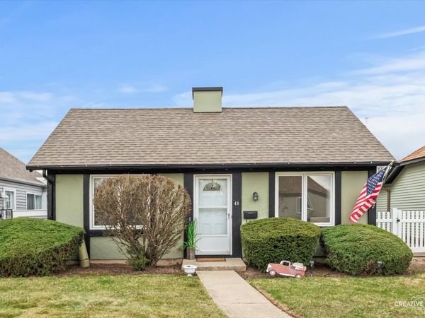 48 Garden Drive , Montgomery, IL 60538