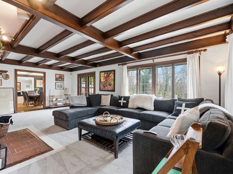 379 Westland Avenue, Columbus, OH 43209 Photo 10