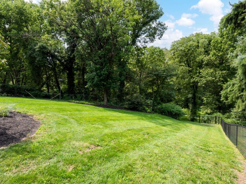 379 Westland Avenue, Columbus, OH 43209 Photo 98