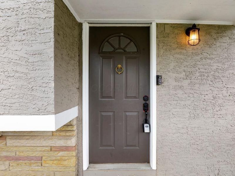 2680 Vassar Place , Columbus, OH 43221 Photo 5