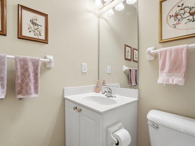 231 Ironclad Drive, Columbus, OH 43213 Photo 32