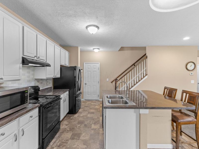 318 Kear Street, Lockbourne, OH 43137 Photo 12