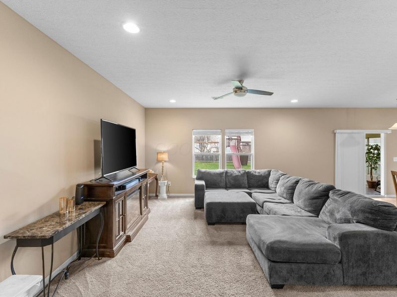 318 Kear Street, Lockbourne, OH 43137 Photo 6