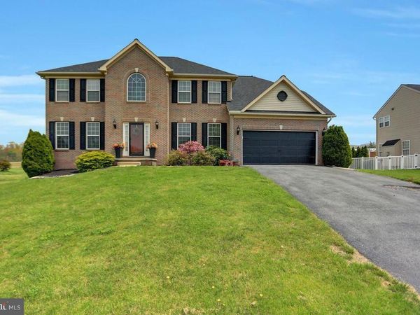 2960 CONSTELLATION DR, CHAMBERSBURG, PA 17202