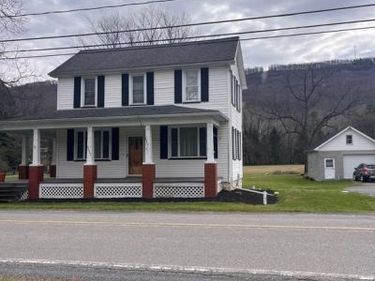 2022 EVERETT ROAD, EAST FREEDOM, PA 16637