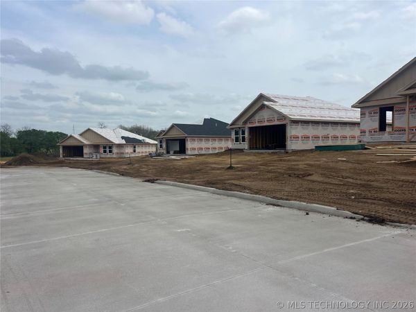 001 D Street , Calera, OK 74730