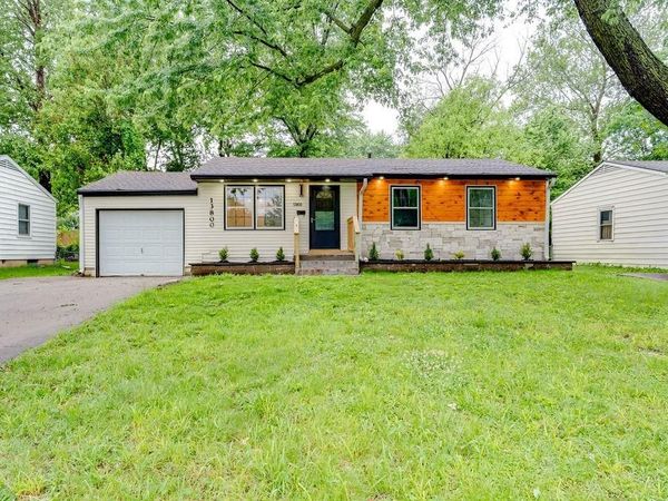 13800 11th Street, Grandview, MO 64030