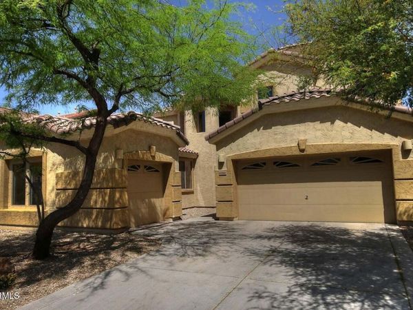 6810 W LYNNE Lane, Laveen, AZ 85339