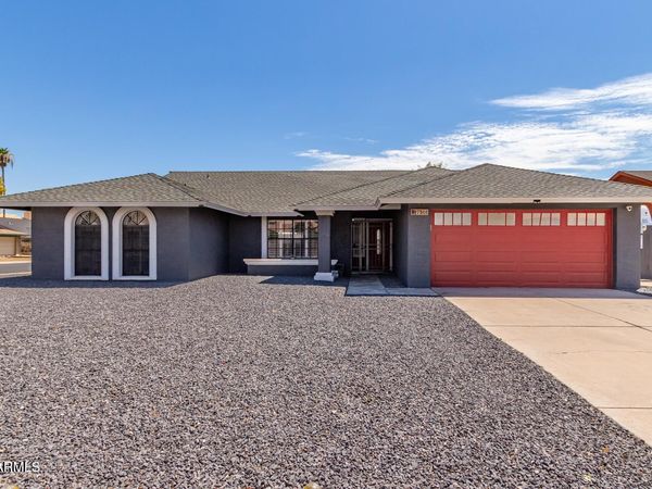 7301 W SWEETWATER Avenue, Peoria, AZ 85381