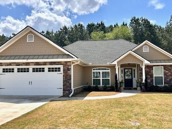 15 Savannah Place NW, Rome, GA 30165