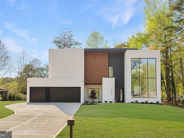 3270 Lee Street SE, Smyrna, GA 30080