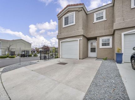 5695 Vista Luna Drive, Unit APT 101, Sparks, NV 89436 Photo