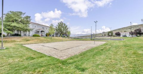 5695 Vista Luna Drive, Unit APT 101, Sparks, NV 89436 Photo