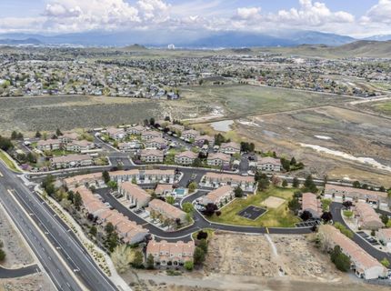 5695 Vista Luna Drive, Unit APT 101, Sparks, NV 89436 Photo