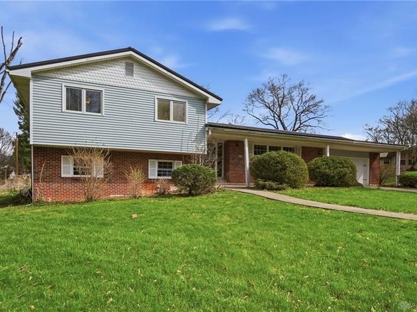 2820 Vickie Drive, Beavercreek, OH 45434