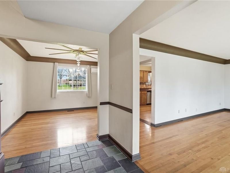 2820 Vickie Drive, Beavercreek, OH 45434 Photo 4