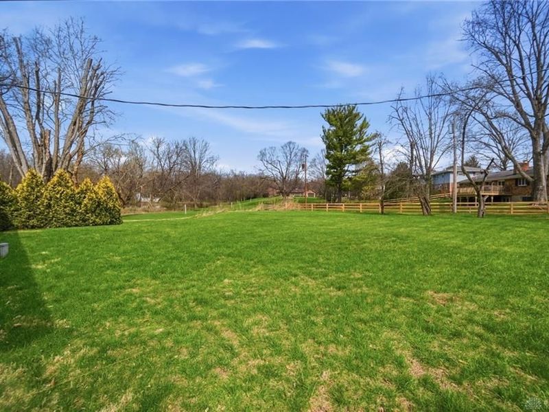 2820 Vickie Drive, Beavercreek, OH 45434 Photo 41