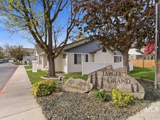 2270 S Challenger Lane Boise, ID 83705
